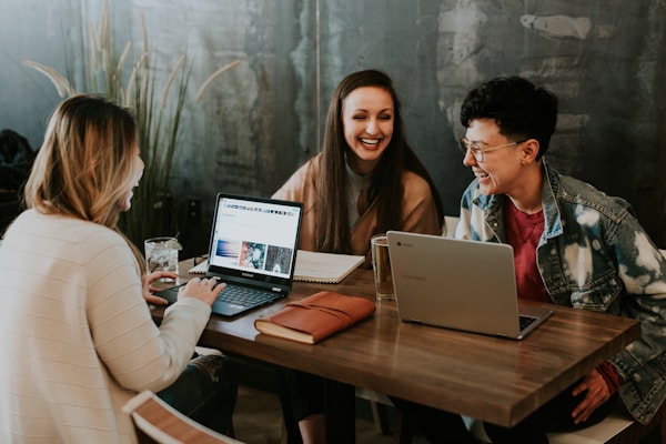 Học trực tuyến và blended learning